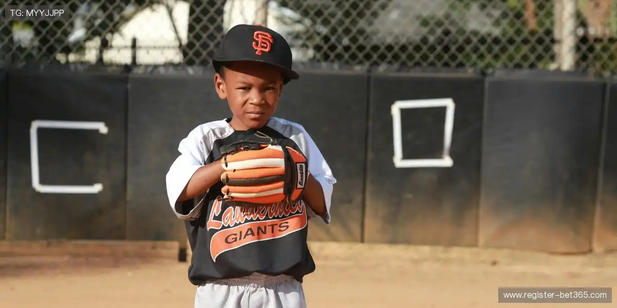 费迪南德直,德利赫特等,球员风格与,星空体育官网,星空体育App,星空体育直播,星空赛事资讯,星空体育平台